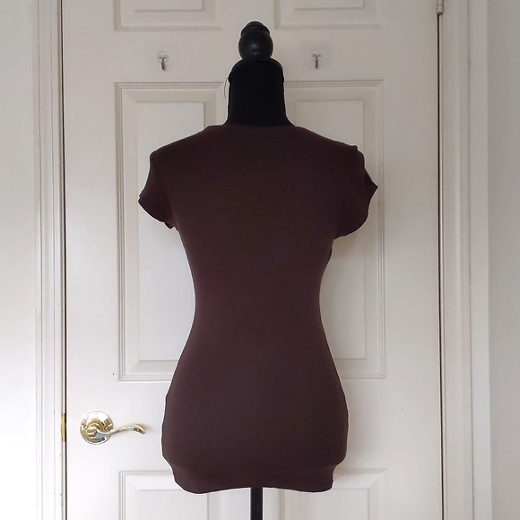 NWOT. Express Pima Cotton/Modal Brown Stretchable Short Sleeve Long Tee. - Picture 4 of 4